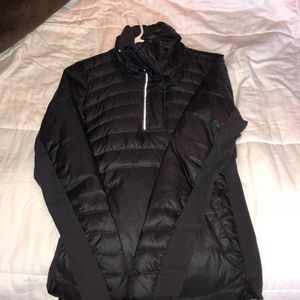 NEVER WORN LULULEMON HALF ZIP